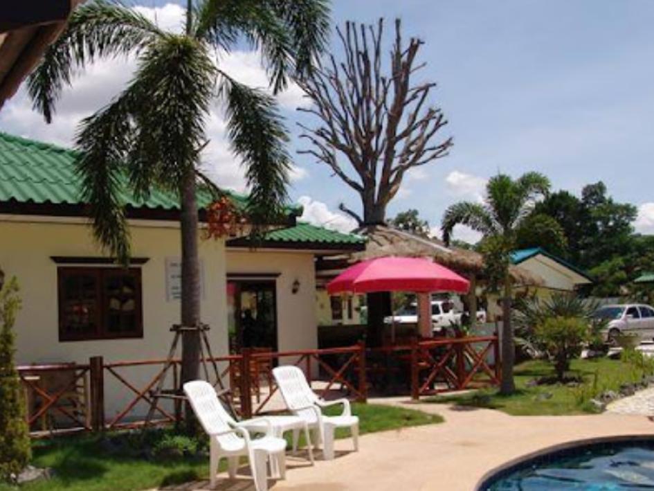 Prasat Ryans Resort מראה חיצוני תמונה