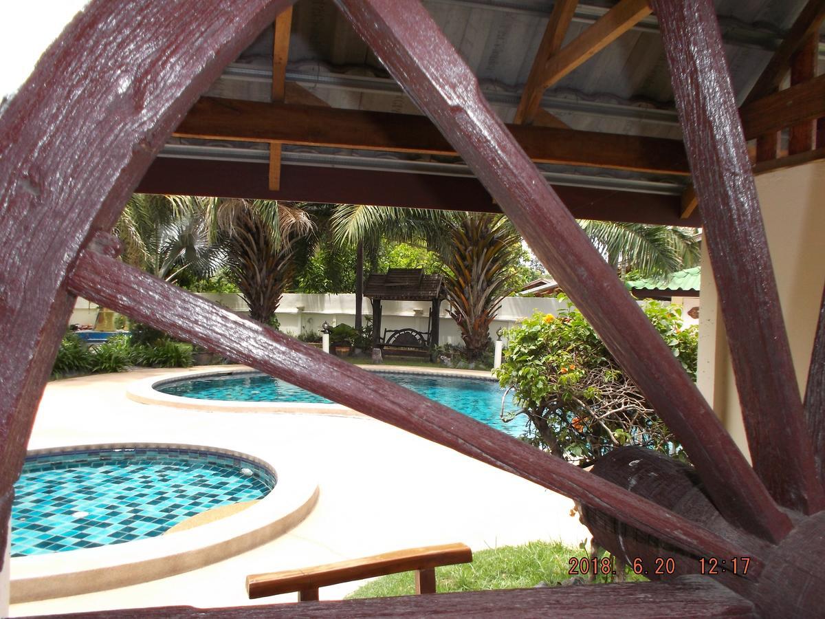 Prasat Ryans Resort מראה חיצוני תמונה