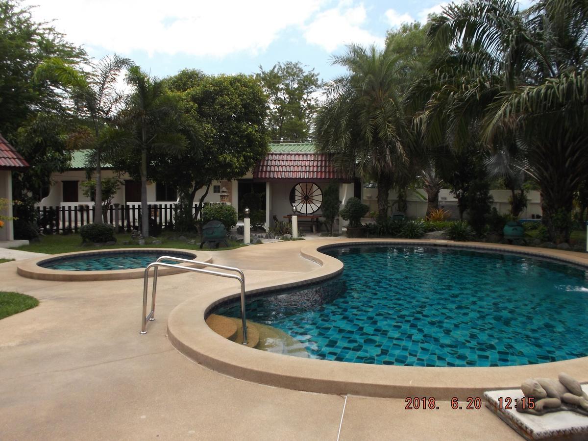Prasat Ryans Resort מראה חיצוני תמונה